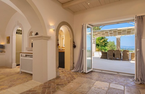 Kastania Villa | Paleopetres La Chataîgne - large private pool - sea views - privacy -