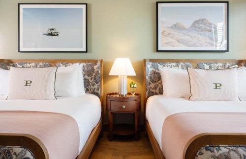 Hyde Park Hotel | Palihouse Hyde Park Village