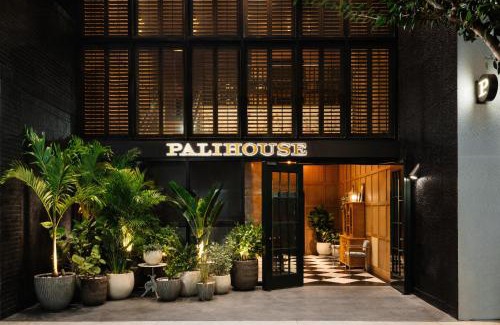 Hyde Park Hotel | Palihouse Hyde Park Village