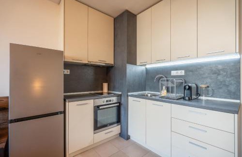 Studentski Grad Apartment | Palitra Studio
