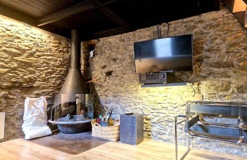 Llavorsi House | Paller rústic de muntanya amb estil i acollidor by RURAL D'ÀNEU