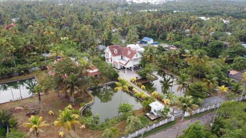 Cherthala House | Palliath House