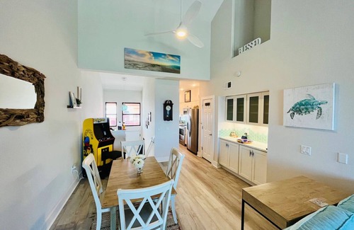Pensacola Beach Condo | Palm Beach Oasis - Waterfront