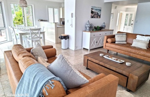 Elanora Villa | Palm Beach relaxing villa
