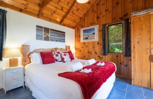 Palm Beach Ski Chalet | Palm Beach - SupaCute Cottage Free Wifi