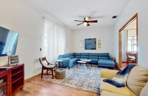 Palm Harbor House | Palm Harbor Paradise