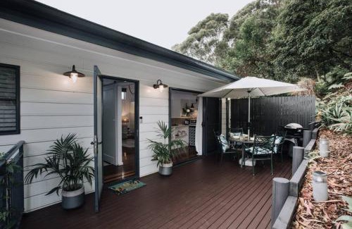 Terrigal Apartment | Palm House - by Coast Hosting