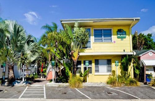 Clearwater Beach Apartment | Palm Place 3 - Buccaneer Palm Beach getaway 622