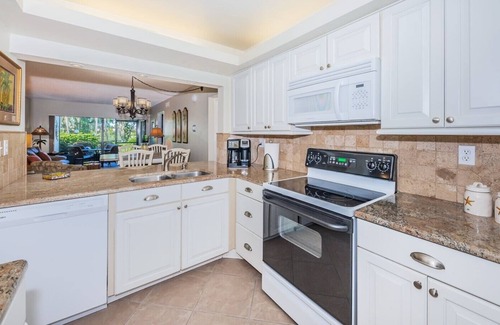 Palma del Mar Condo | Palma Walking Trails Through Lush, Tropical Gardens