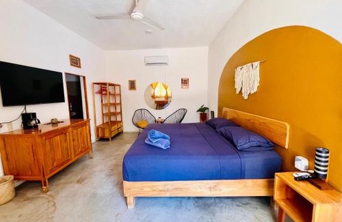 Brisas de Zicatela Hotel | Palmar la Punta 8 AC Starlink 2min walk to beach