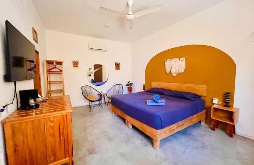 Brisas de Zicatela Hotel | Palmar la Punta 8 AC Starlink 2min walk to beach
