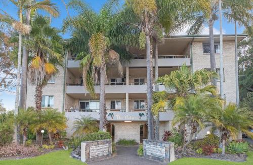 Tuncurry Apartment | Palms 3
