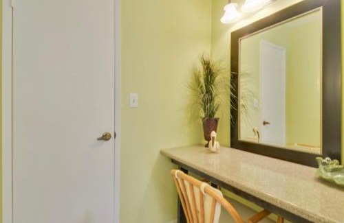 Islamorada House | Palms 301