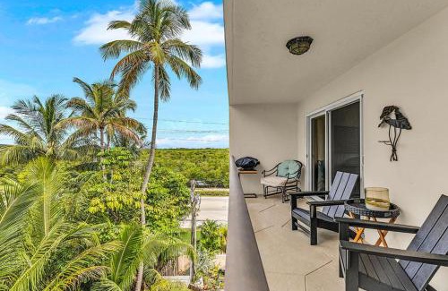 Islamorada House | Palms 417