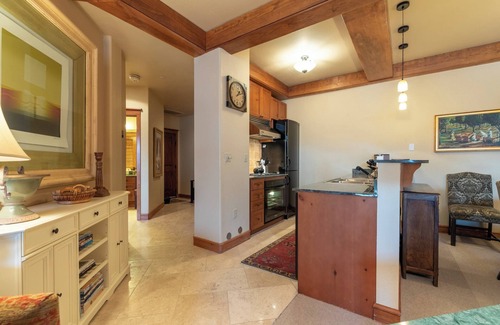 Mountain Village Condo | Palmyra 3D by Avantstay Gorgeous Condo in Great Location!