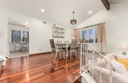 Palos Hills House | Palos Hills Rental