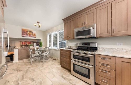 Palos Hills House | Palos Hills Rental