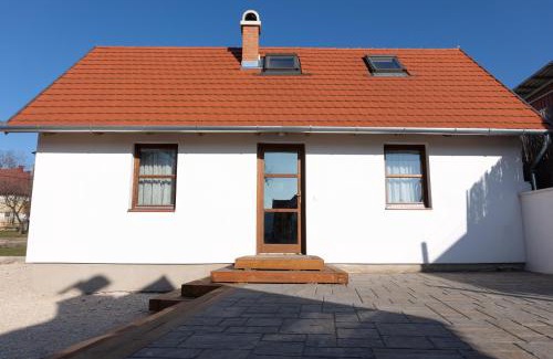 Balatonendred Apartment | Pamacs Vendégház