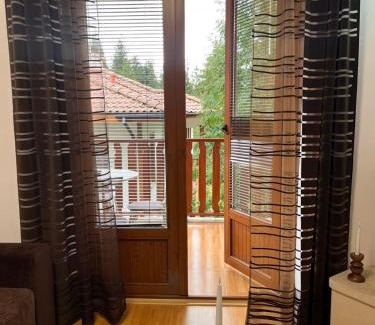 Pamporovo Apartment | Pamporovo Duplex Apartment Fireplace 2 Bathrooms Shuttle