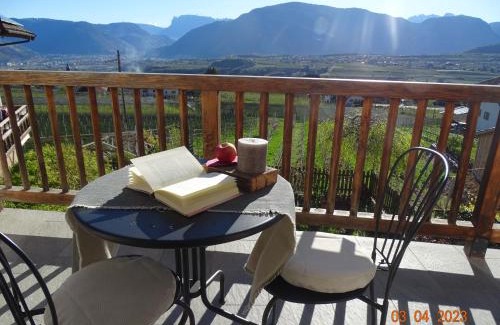 Berg/Monte Apartment | Panoramaterrace, Wein & relax