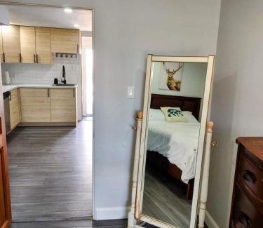 Quartier 5-4 Apartment | Panache Royal 1