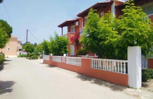 Agios Sostis Apartment | Panagiotis Studios 2