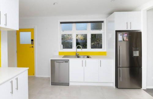 Martinborough House | Panama paradise just 2 minutes from the square