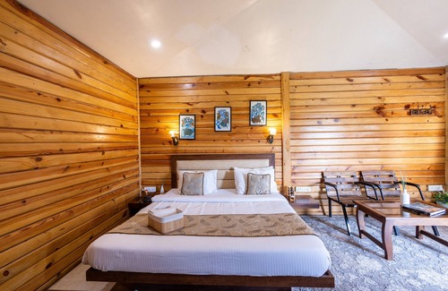 Piparia Hotel | Panarpani Retreat Pachmarhi