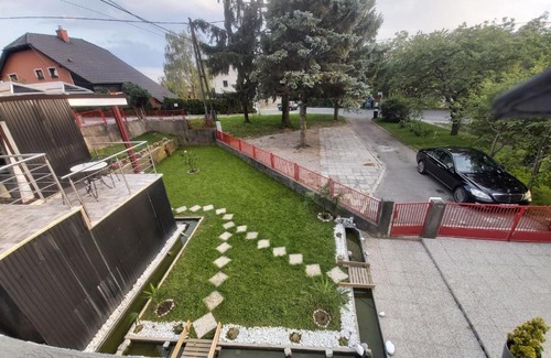 Center Apartment | Panda Rooms