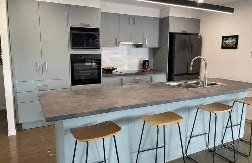 Bogangar House | Pandanus Paradise. Newly renovated 4 bedroom home