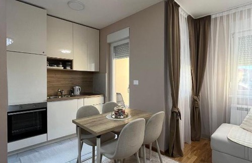 Cacak Apartment | PANDORA AVENY CACAK