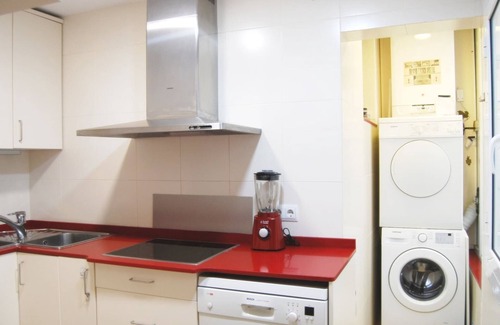 Vilassar de Mar Apartment | Panier en Osier - In front of the Sea