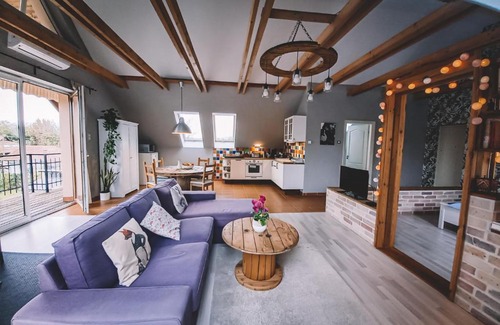 Goed House | Pannónia Apartment