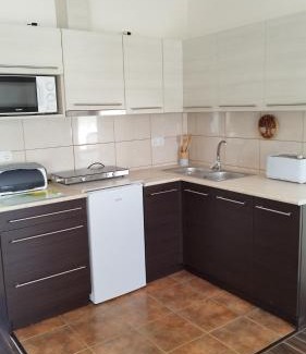 Pannonhalma Apartment | Pannovitéz vendégház