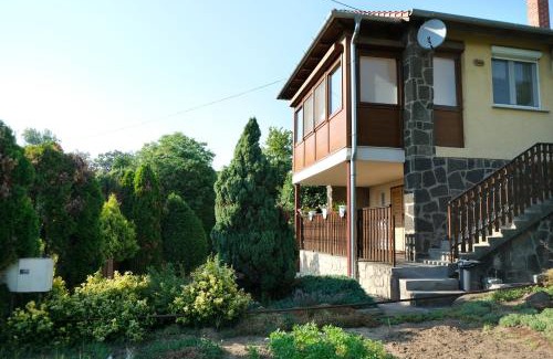 Sarvar Apartment | Panoráma Apartmanház