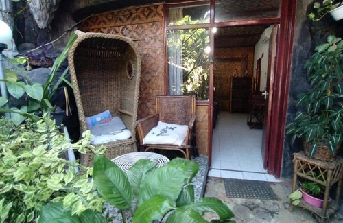 Pangandaran House | Panorama A La Plage Guest House