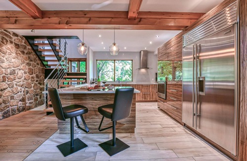 Sainte-Ann-des-Lacs House | Panorama CITQ 296502