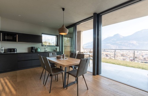 Lana Ski Chalet | Panorama chalet with private terrace