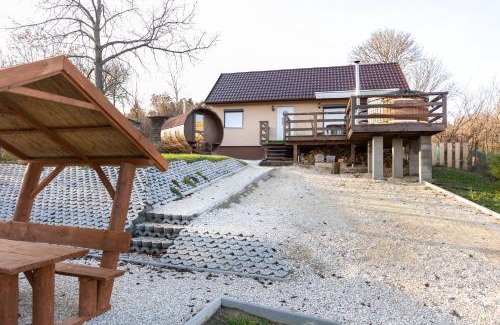 Balatonkenese Apartment | Panorama Home Apartman