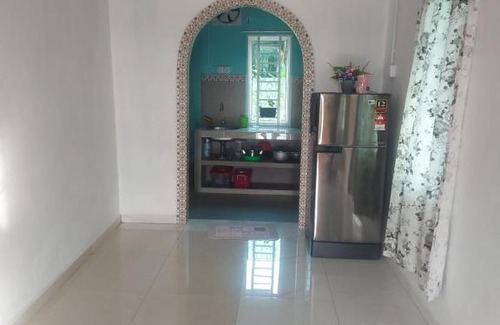 Kampung Talang House | Panorama Homestay Lambor Kanan