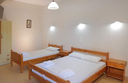 Plataria Apartment | Panorama Ionio Studios & Apartments
