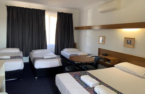 Charlestown Hotel | Panorama Motor Inn