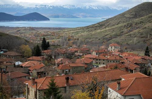 Agios Germanos Hotel | Panorama Prespes