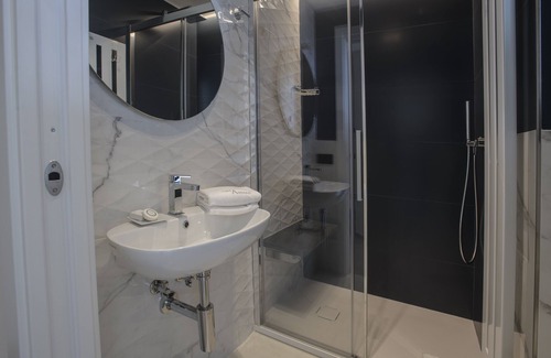 Sestri Levante Condo | Panorama sea view apartment - 5 minutes from the beach
