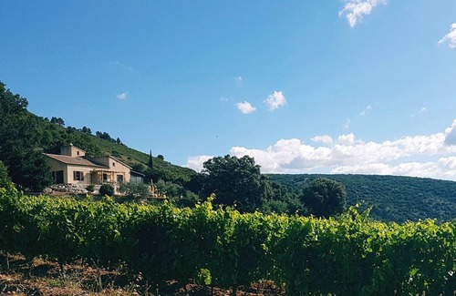 Saint-Jean-de-Fos Villa | panoramic cottage with swimming pool