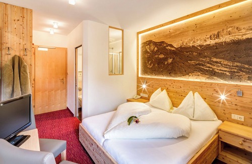 Cornedo All'isarco Hotel | Panoramic hotel in the Dolomites, South Tyrolean specialties, sauna and whirlpool