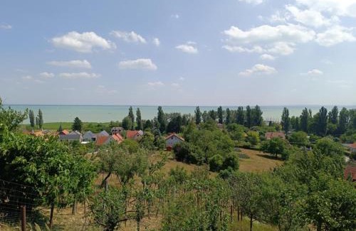 Szigliget House | Panoramic house in Szigliget