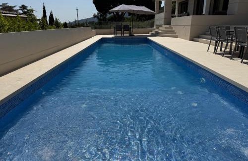 Vilassar de Mar Cabin | Panoramic Montain