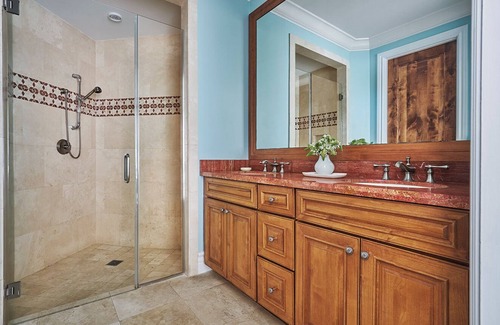 Rokers Point Hotel | Panoramic Ocean View, 3 Bedroom, Grand Isle Resort, Access to Pristine Beach