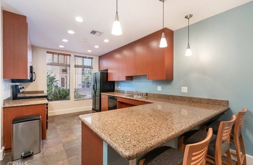 Downtown Long Beach Condo | Panoramic Ocean views and walking distance to LB Convention!